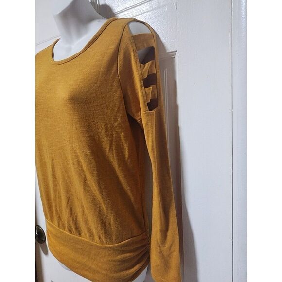 Women's Small Cut Out Pullover Top, Casual Round Neck Long Sleeve Pullover - Picture 3 of 13